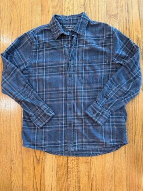 Eddie Bauer Blue Plaid Button-Down Shirt 100% Cotton Size Medium
